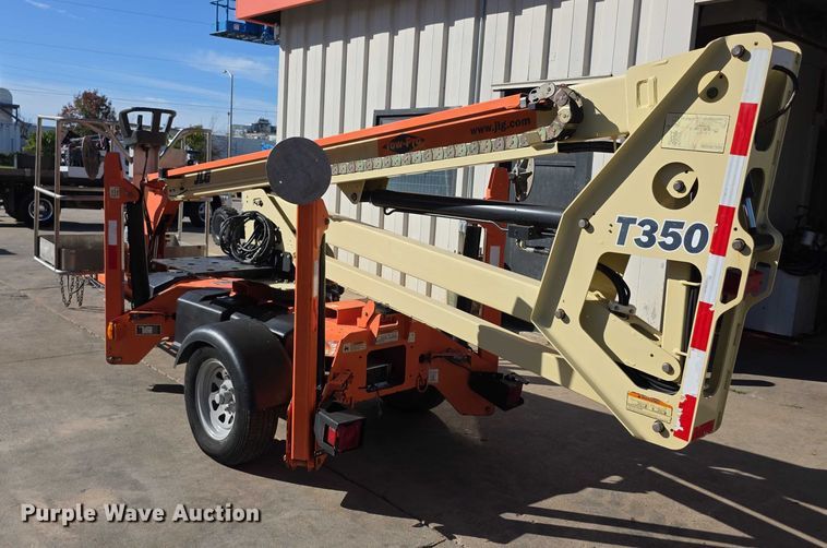 image for item DZ6471 2007 JLG T350 boom lift