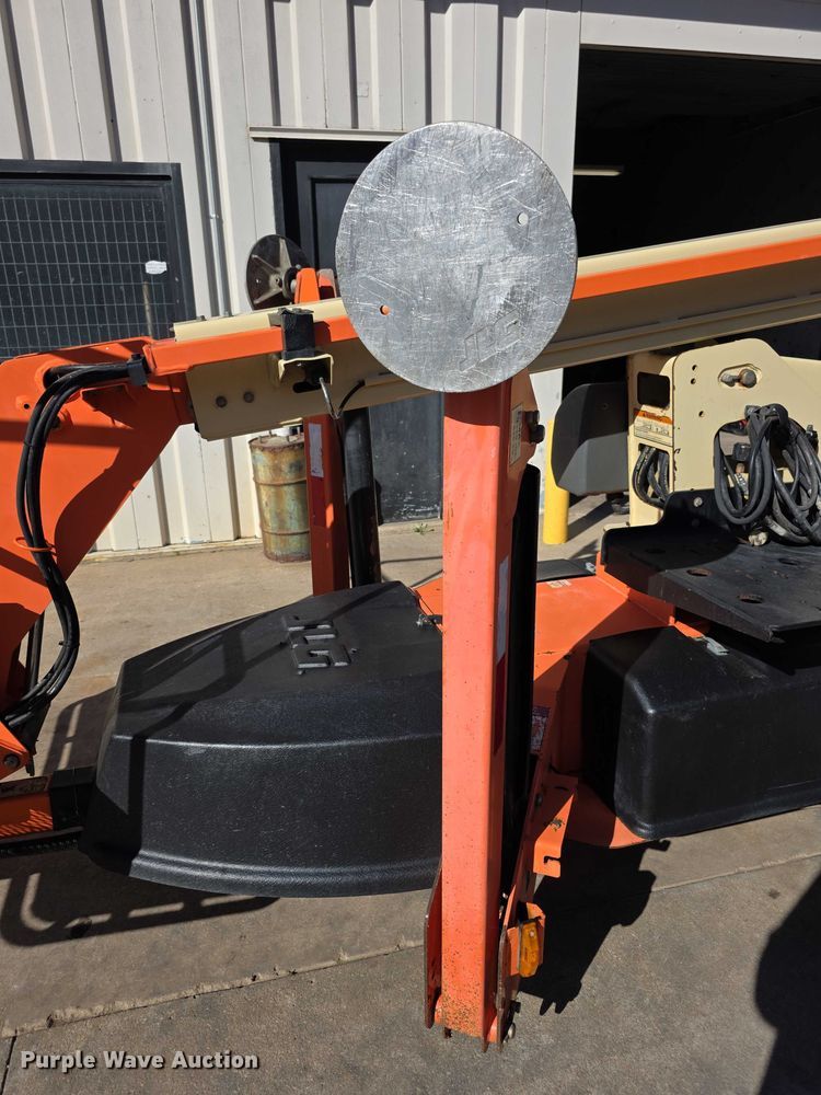 image for item DZ6471 2007 JLG T350 boom lift
