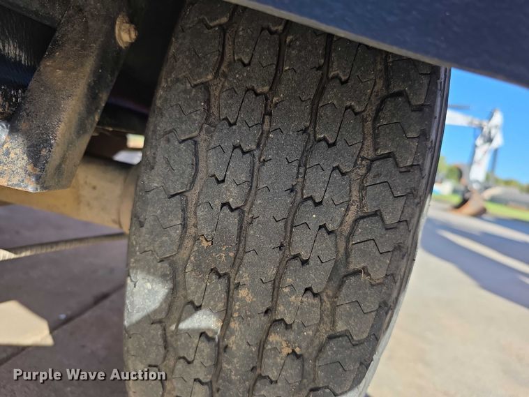 image for item DZ6471 2007 JLG T350 boom lift