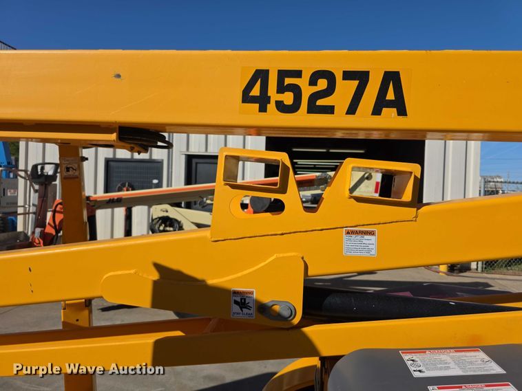 image for item DZ6475 2017 Haulotte 4527A boom lift