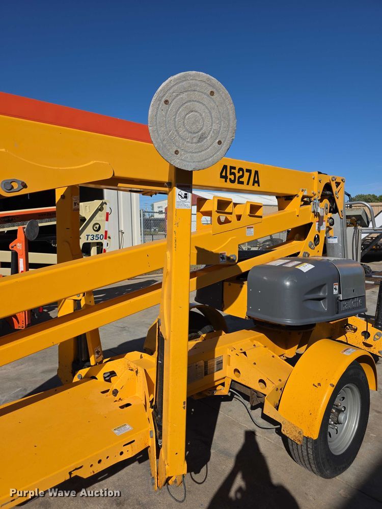 image for item DZ6475 2017 Haulotte 4527A boom lift