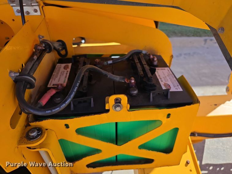 image for item DZ6475 2017 Haulotte 4527A boom lift