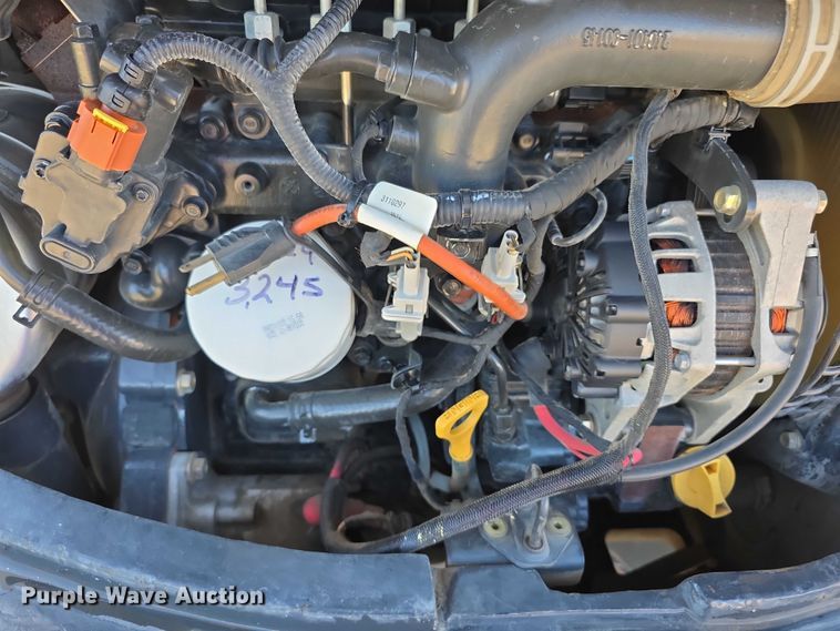 image for item DZ6476 2015 Bobcat E35 mini excavator