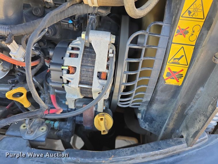 image for item DZ6476 2015 Bobcat E35 mini excavator