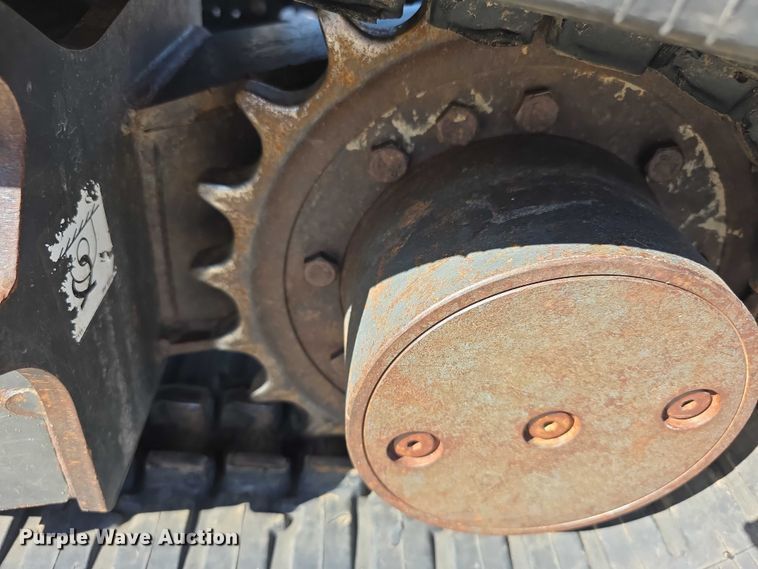 image for item DZ6476 2015 Bobcat E35 mini excavator