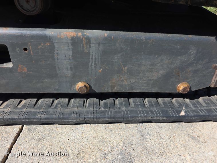 image for item DZ6476 2015 Bobcat E35 mini excavator