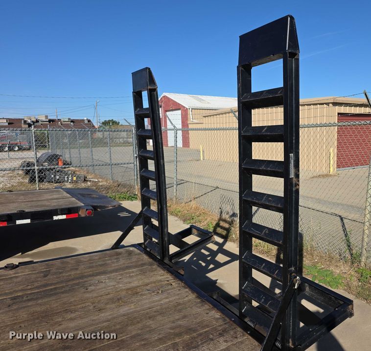 image for item DZ6478 2017 Load Trail  utility trailer