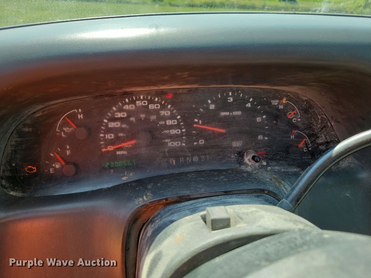 image for item DZ6565 2004 Ford F350 SuperCab pickup truck