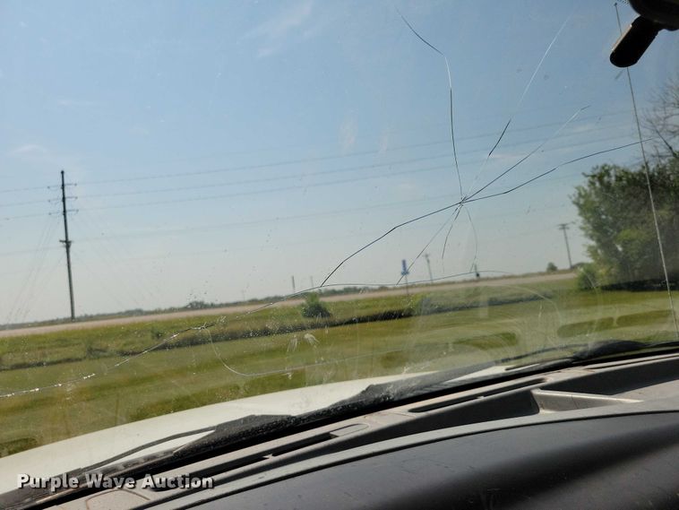 image for item DZ6565 2004 Ford F350 SuperCab pickup truck