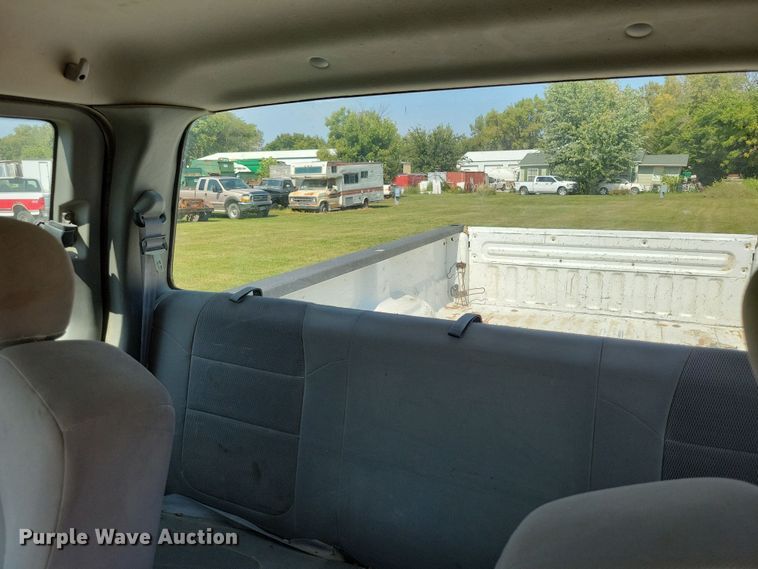 image for item DZ6565 2004 Ford F350 SuperCab pickup truck