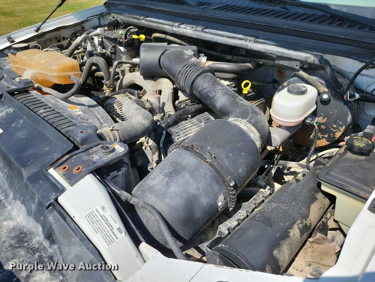 image for item DZ6565 2004 Ford F350 SuperCab pickup truck