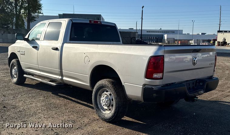 image for item EA1952 2013 RAM 2500 Crew Cab pickup truck