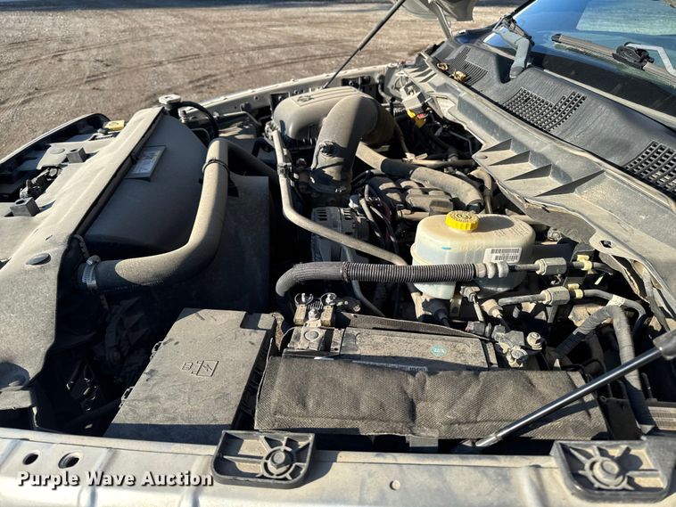 image for item EA1952 2013 RAM 2500 Crew Cab pickup truck