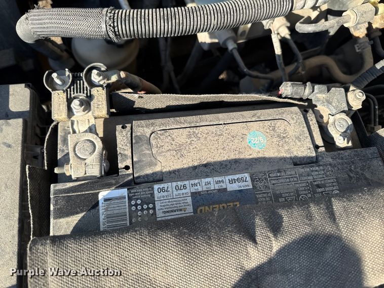 image for item EA1952 2013 RAM 2500 Crew Cab pickup truck