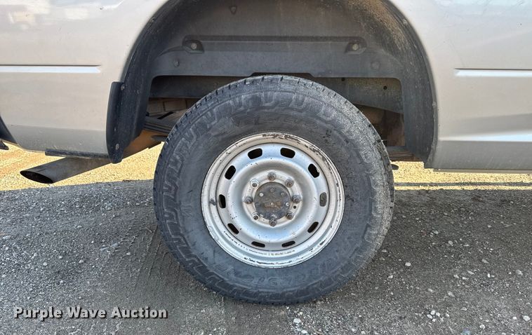 image for item EA1952 2013 RAM 2500 Crew Cab pickup truck