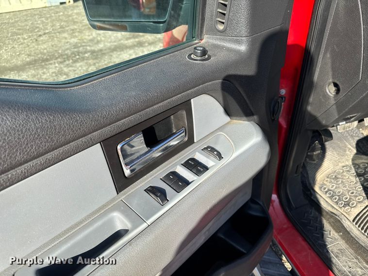 image for item EA1953 2014 Ford F150 SuperCrew pickup truck