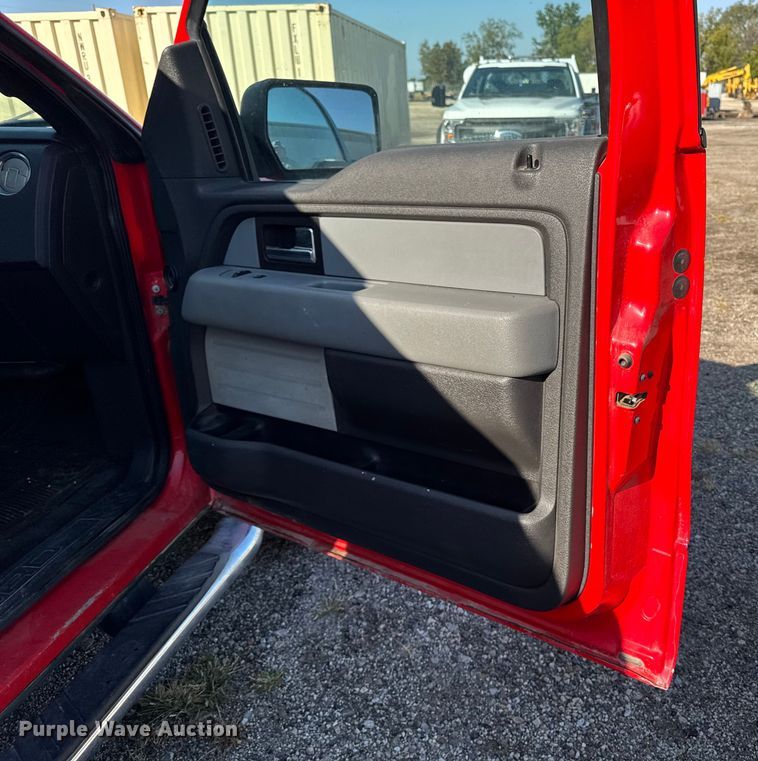 image for item EA1953 2014 Ford F150 SuperCrew pickup truck