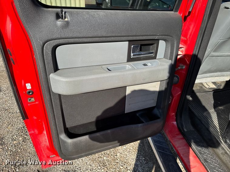 image for item EA1953 2014 Ford F150 SuperCrew pickup truck