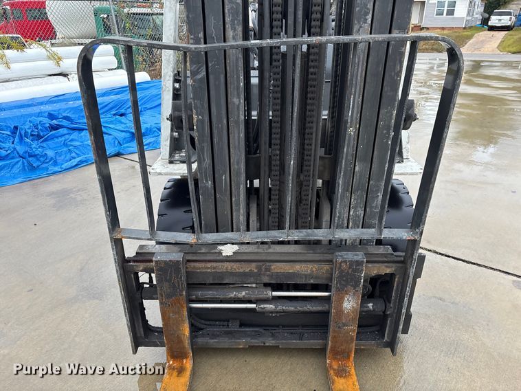 image for item EA7040 2017 UniCarriers PF50 forklift