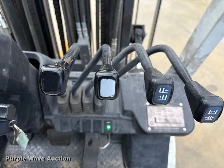 image for item EA7040 2017 UniCarriers PF50 forklift