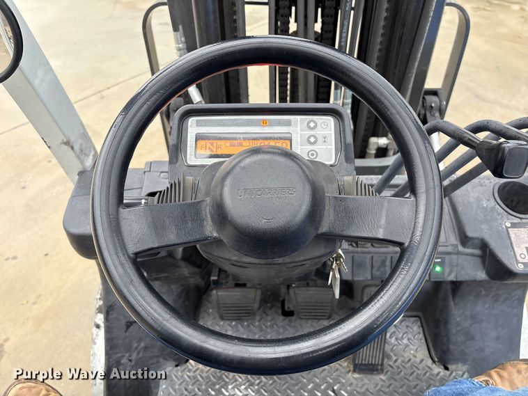 image for item EA7040 2017 UniCarriers PF50 forklift
