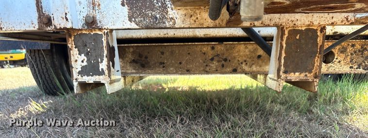 image for item EA7593 2009 Altec Altec wood chipper