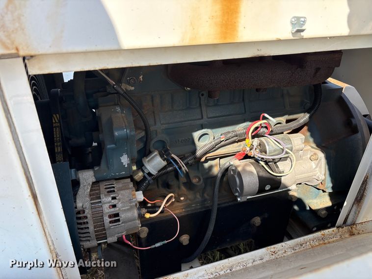 image for item EA7593 2009 Altec Altec wood chipper