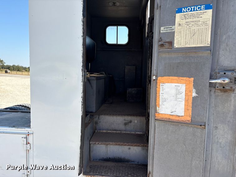 image for item EA7594 1996 GMC C6 truck cab and chassis