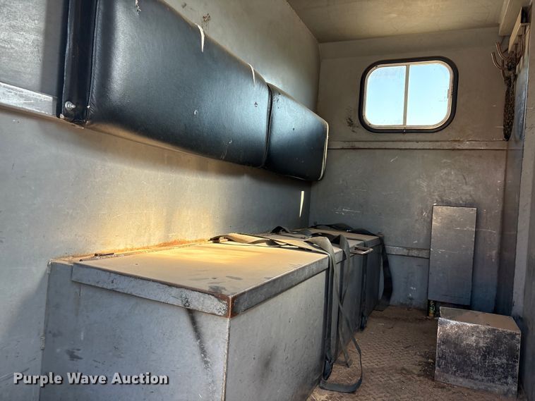 image for item EA7594 1996 GMC C6 truck cab and chassis