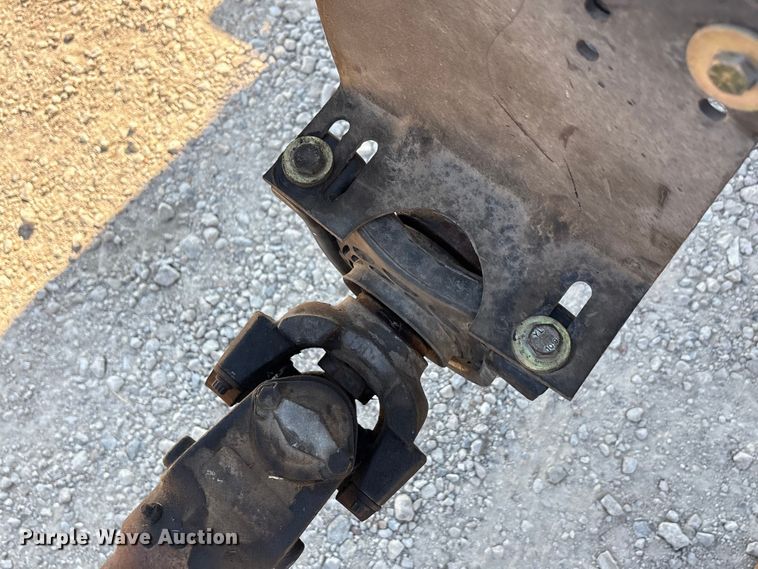 image for item EA7595 2002 Ford F650 Crew Cab truck cab and chassis