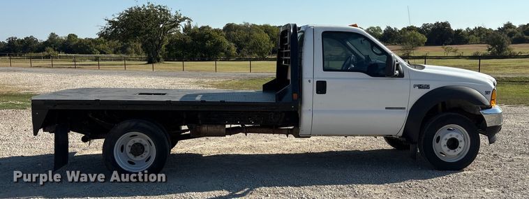 image for item EA7596 1999 Ford F450 flatbed truck