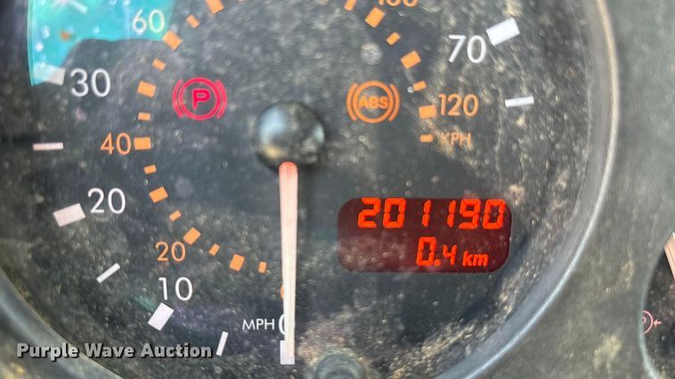 image for item EA7598 2007 Peterbuilt 200 truck cab and chassis