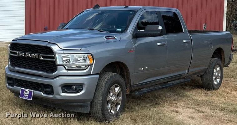 image for item EA7602 2019 RAM 2500 Crew Cab pickup truck