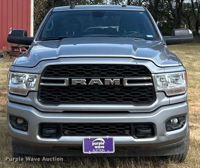 image for item EA7602 2019 RAM 2500 Crew Cab pickup truck