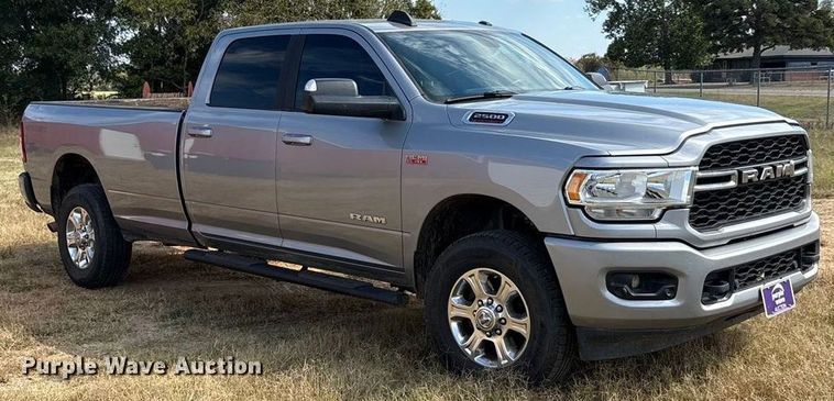 image for item EA7602 2019 RAM 2500 Crew Cab pickup truck