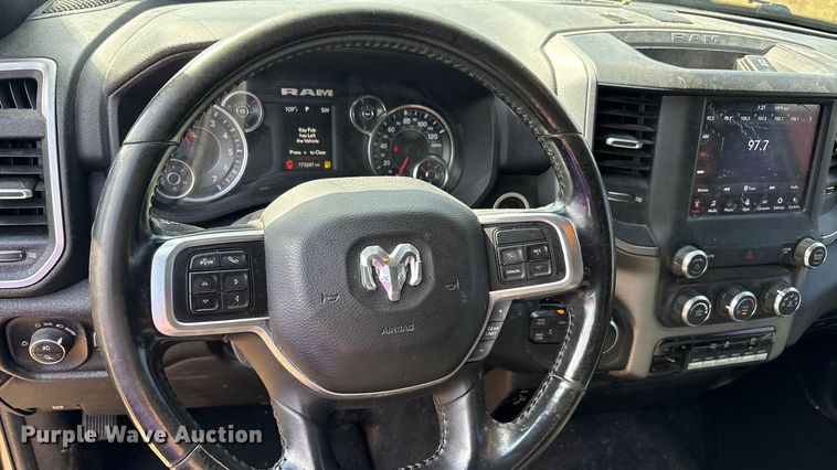 image for item EA7602 2019 RAM 2500 Crew Cab pickup truck