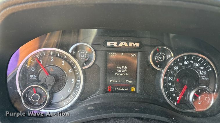 image for item EA7602 2019 RAM 2500 Crew Cab pickup truck