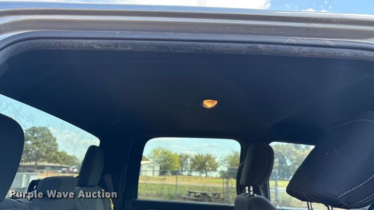 image for item EA7602 2019 RAM 2500 Crew Cab pickup truck