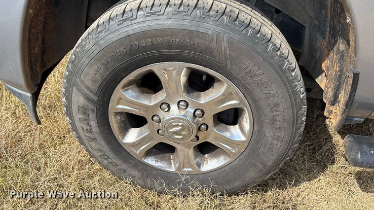 image for item EA7602 2019 RAM 2500 Crew Cab pickup truck