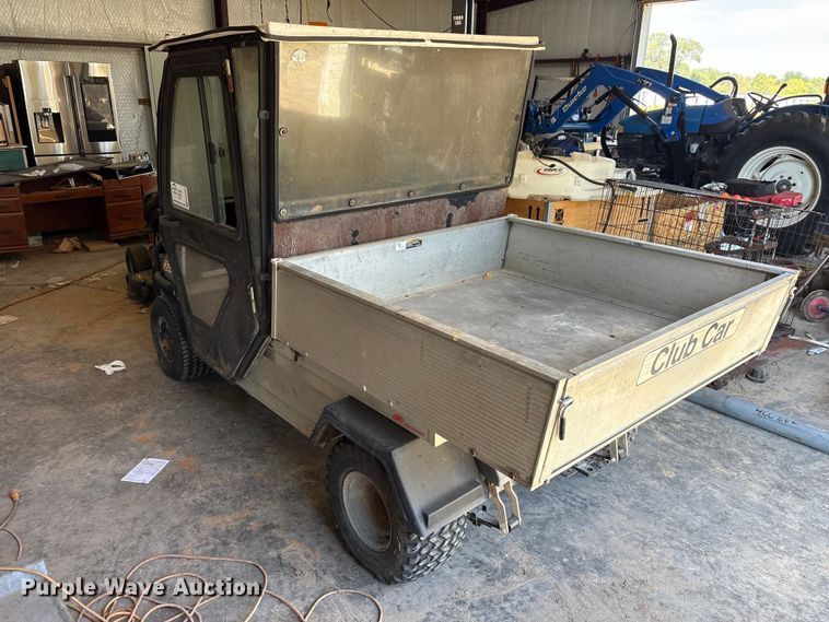 image for item EA7607 2008 Club car golf cart