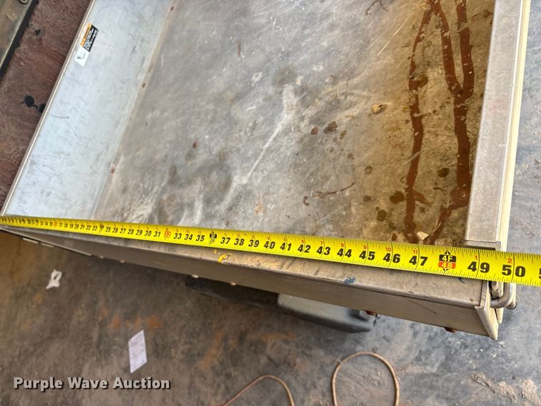 image for item EA7607 2008 Club car golf cart