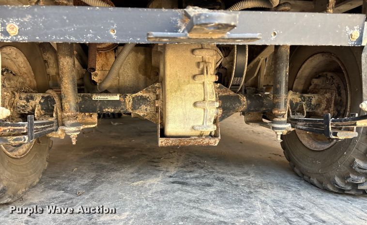 image for item EA7607 2008 Club car golf cart