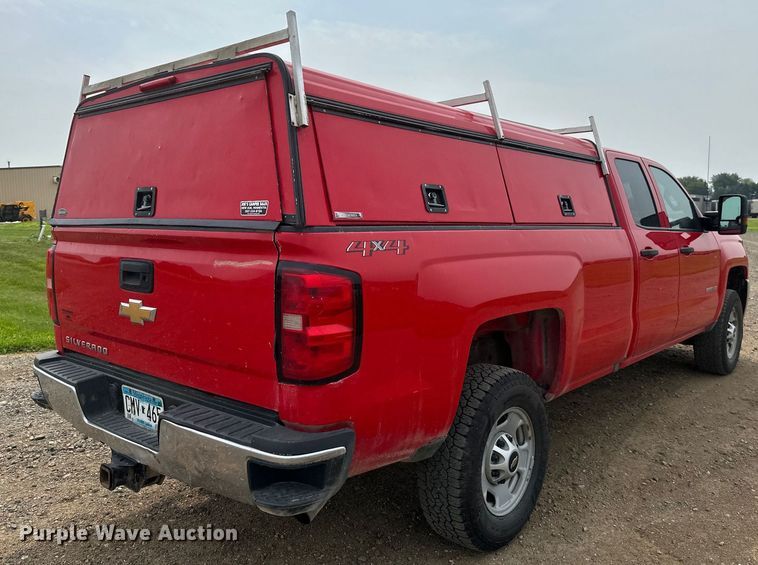 image for item EB2869 2019 Chevrolet Silverado 2500HD Double Cab pickup truck