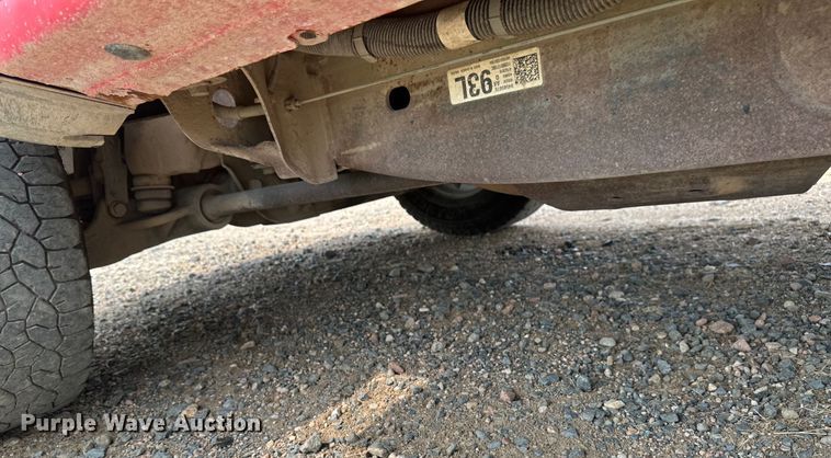 image for item EB2869 2019 Chevrolet Silverado 2500HD Double Cab pickup truck