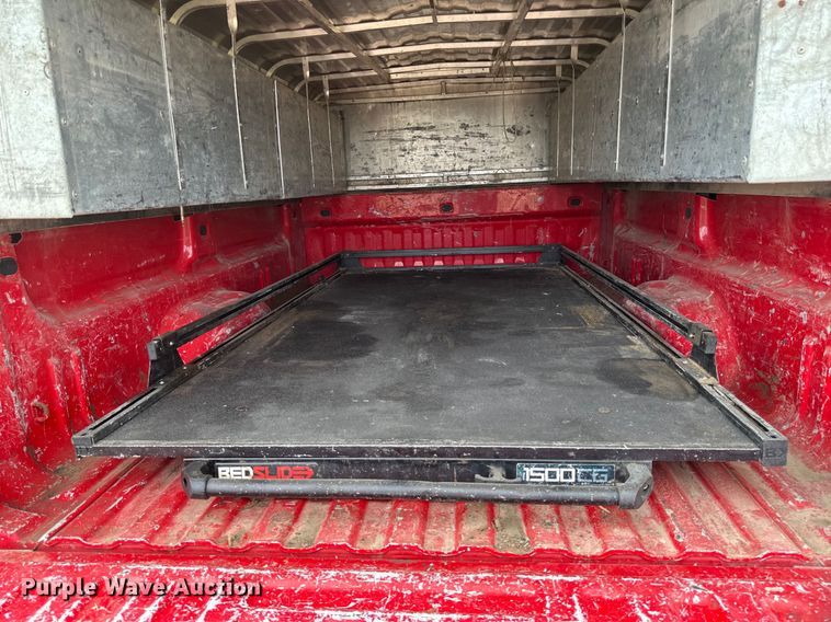 image for item EB2869 2019 Chevrolet Silverado 2500HD Double Cab pickup truck