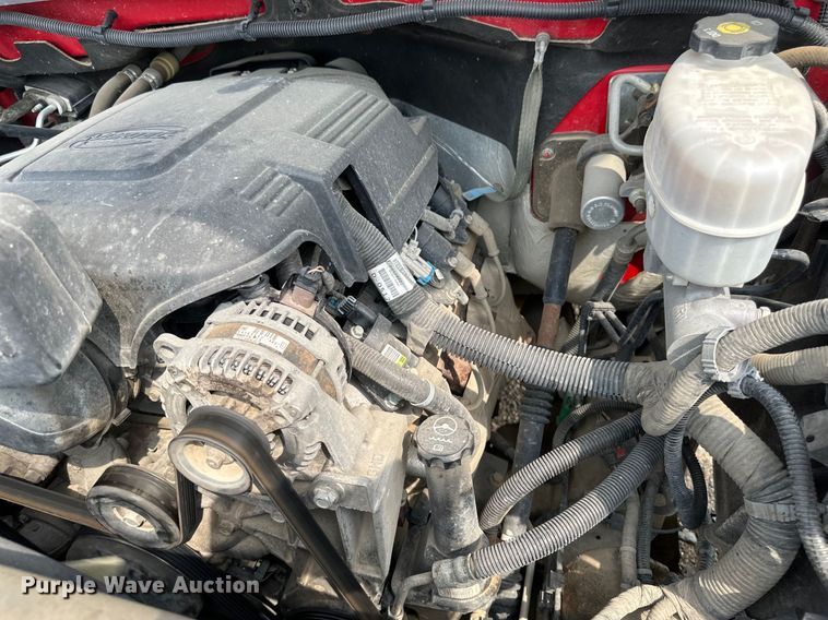 image for item EB2869 2019 Chevrolet Silverado 2500HD Double Cab pickup truck