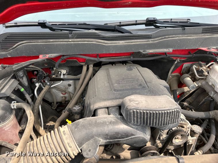 image for item EB2869 2019 Chevrolet Silverado 2500HD Double Cab pickup truck