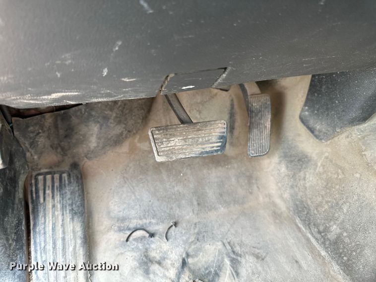 image for item EB2869 2019 Chevrolet Silverado 2500HD Double Cab pickup truck