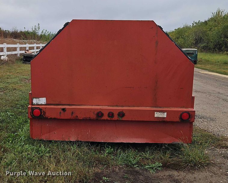 image for item EB8367 Recycle trailer