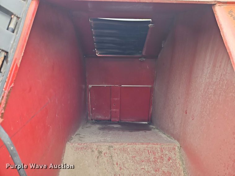 image for item EB8367 Recycle trailer